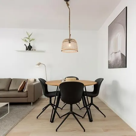 The Cozy At One80 Suites, Estepona