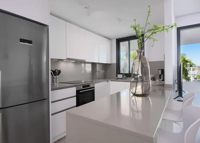 One 80 Cozy 'el Cambio' At Walking Distance To The Sea Estepona